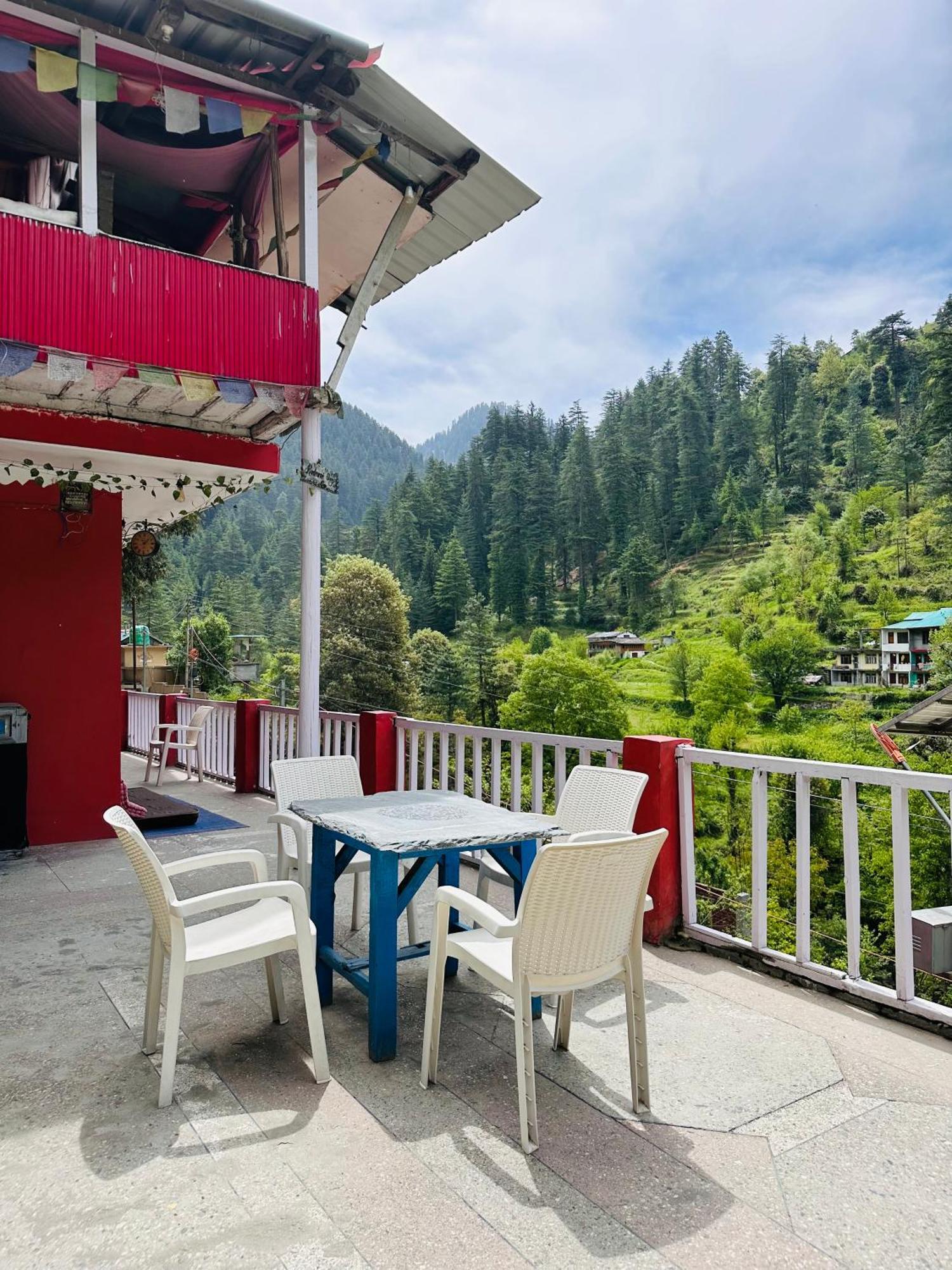 Hostel 360 Degree, Jibhi Dış mekan fotoğraf