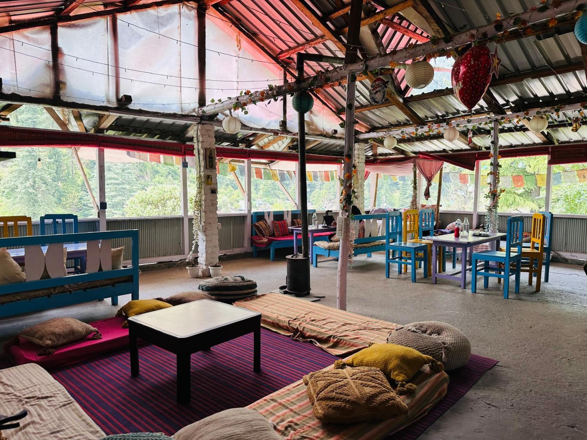 Hostel 360 Degree, Jibhi Dış mekan fotoğraf